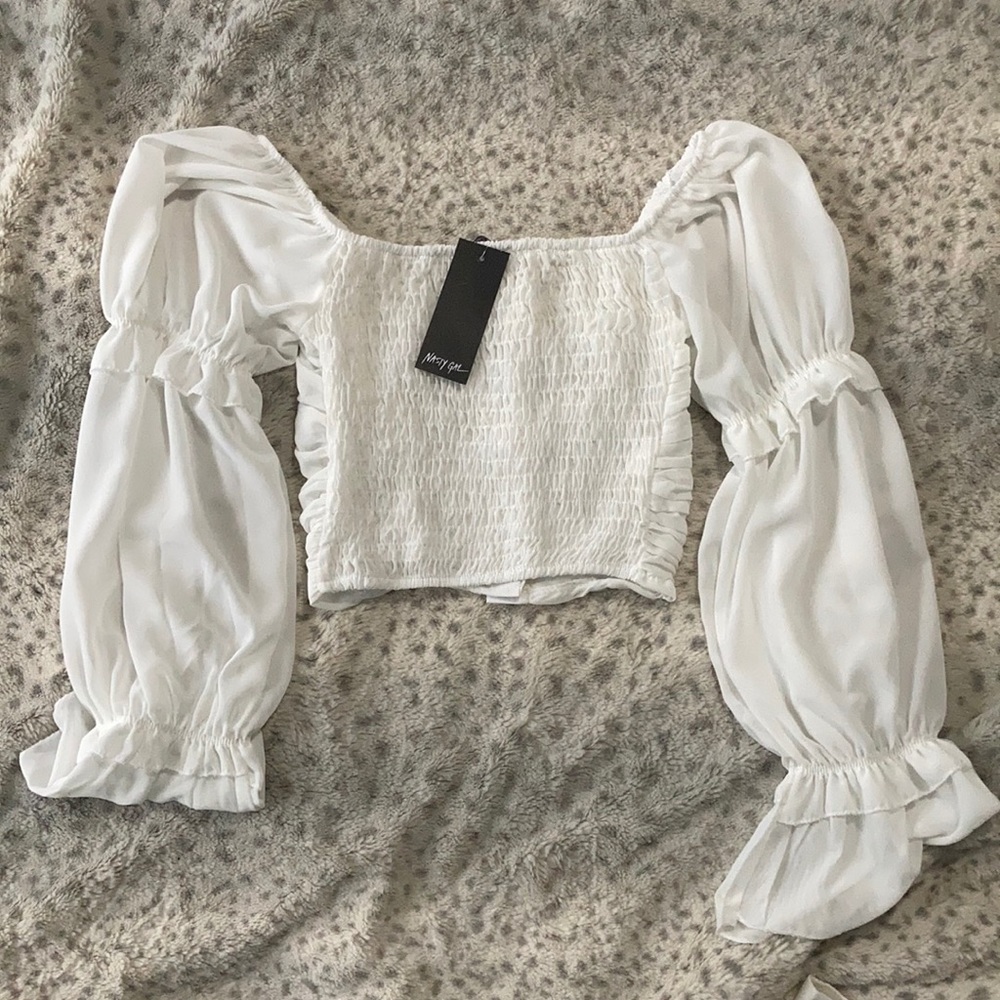 Ruched Ruffle Sleeve Button Down Crop Top - Picture 8 of 8
